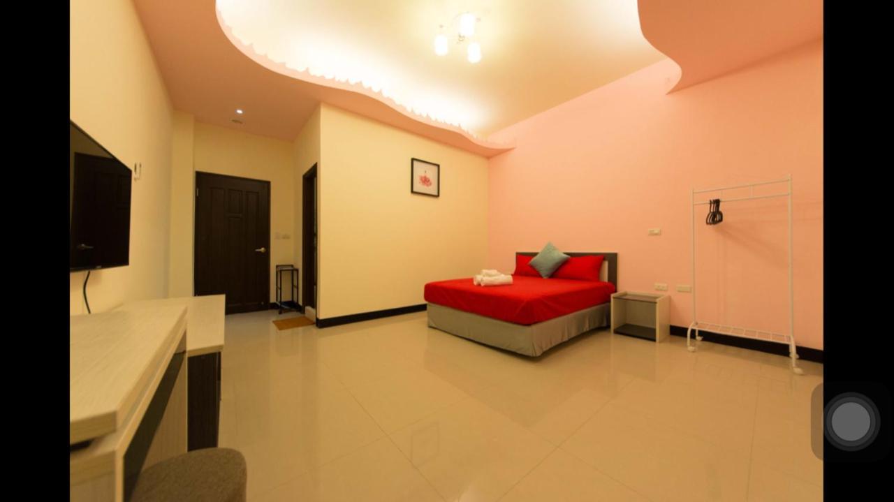 Kenting Orange Homestay Heng-ch'un Exteriör bild