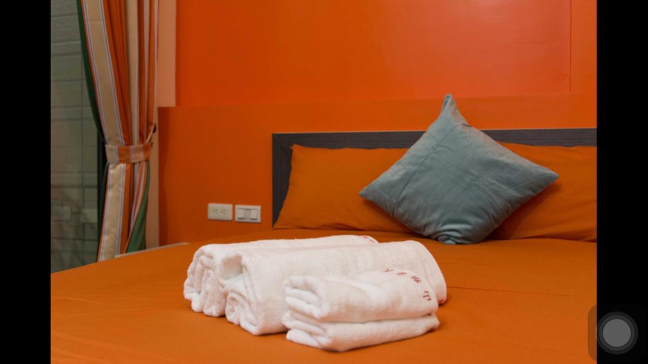 Kenting Orange Homestay Heng-ch'un Exteriör bild